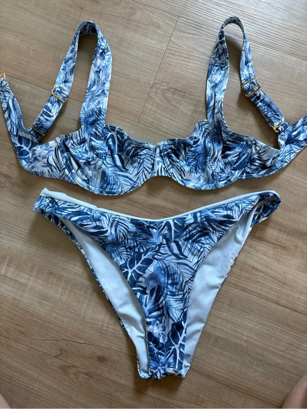 Eco Friendly Blue Palm-Print Underwire Bikini Set - Women Swim Bikini